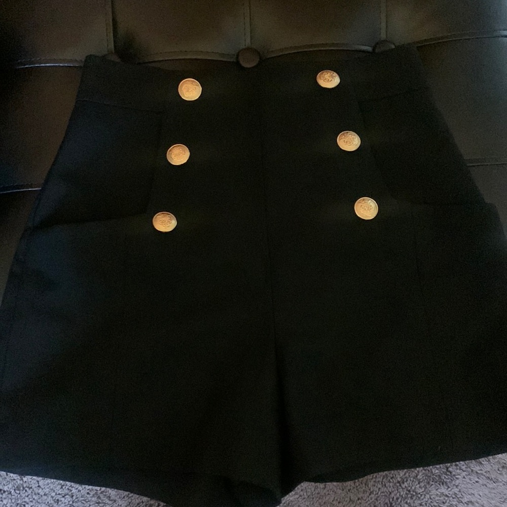 Zara.. Womens size small Black with gold buttons dressy shorts.